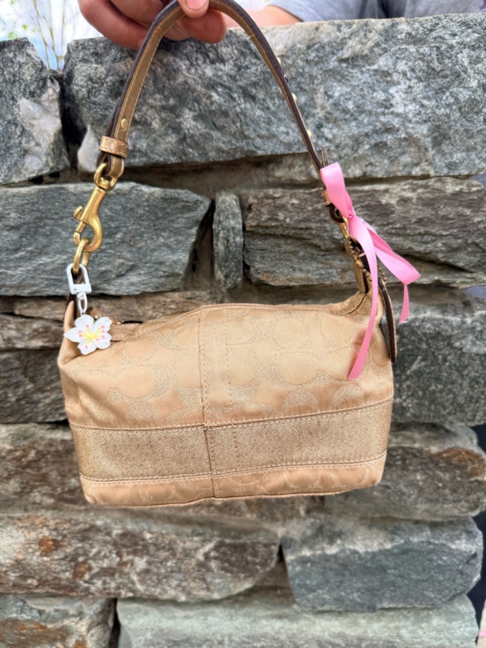 Coach Signature Mini Bag in Gold metallic with Gold Hardware - Picture 2 of 11